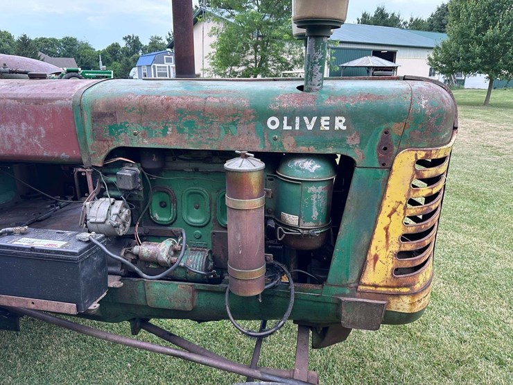 1957-oliver-super-99-image-51