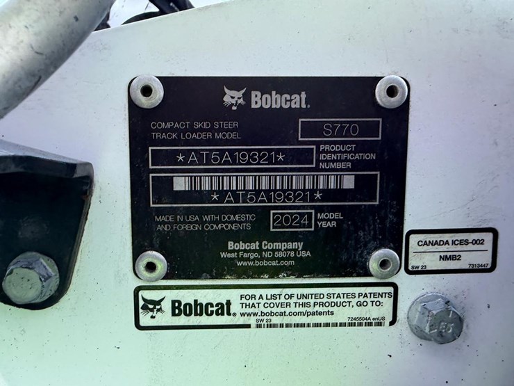 2024-bobcat-s770-image-26