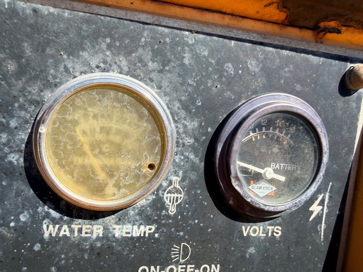2000-john-deere-6-image-74
