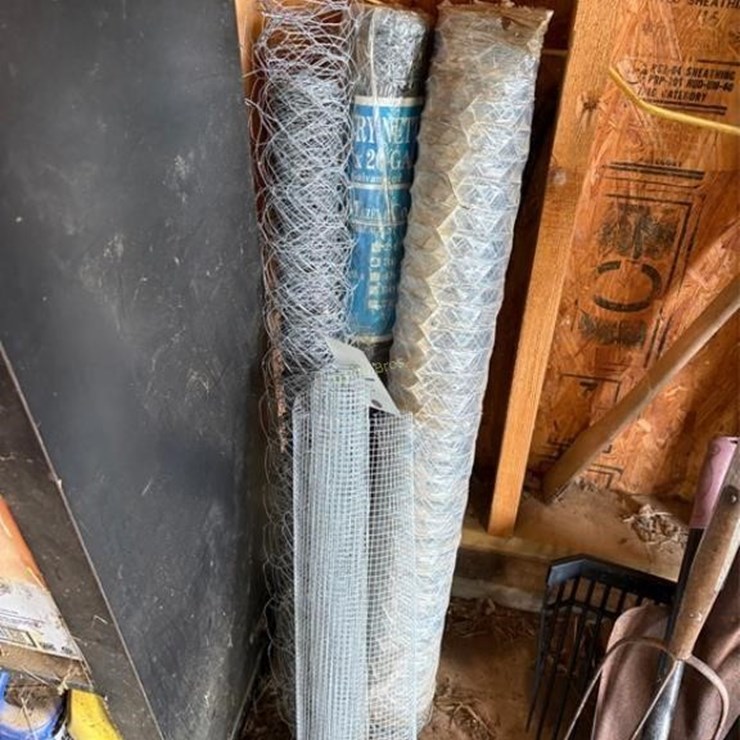 Chicken Wire/Fence