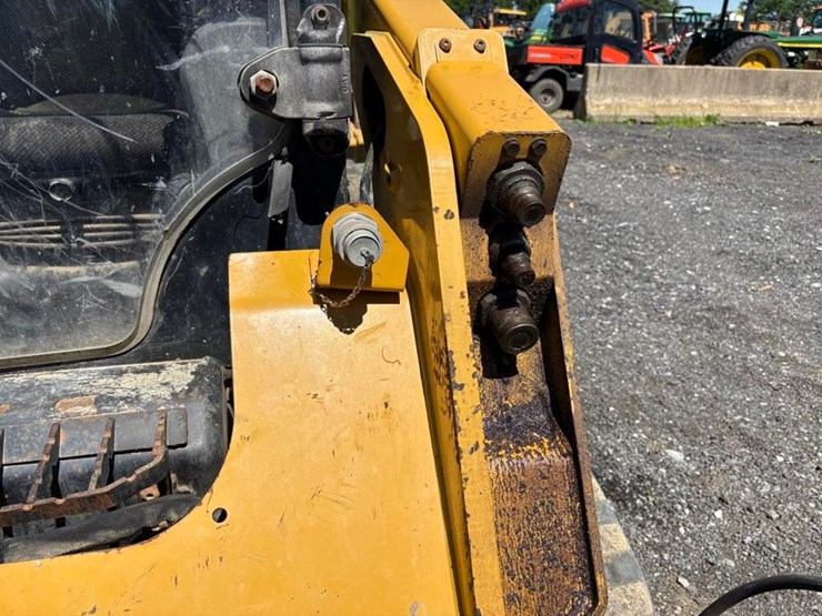 caterpillar-259d-image-9