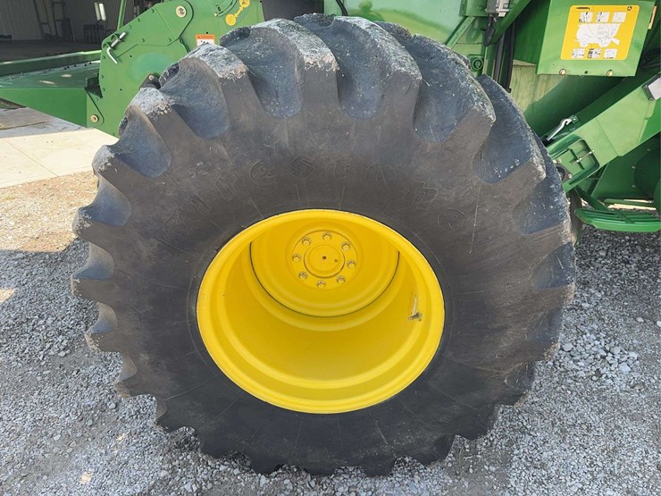 2006-john-deere-9660-sts-image-35