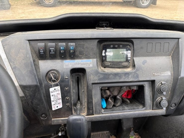 2020-kawasaki-mule-820-pro-fxr-utv-image-8