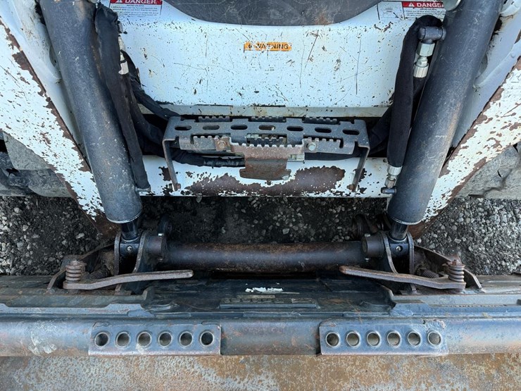 bobcat-t590-image-10