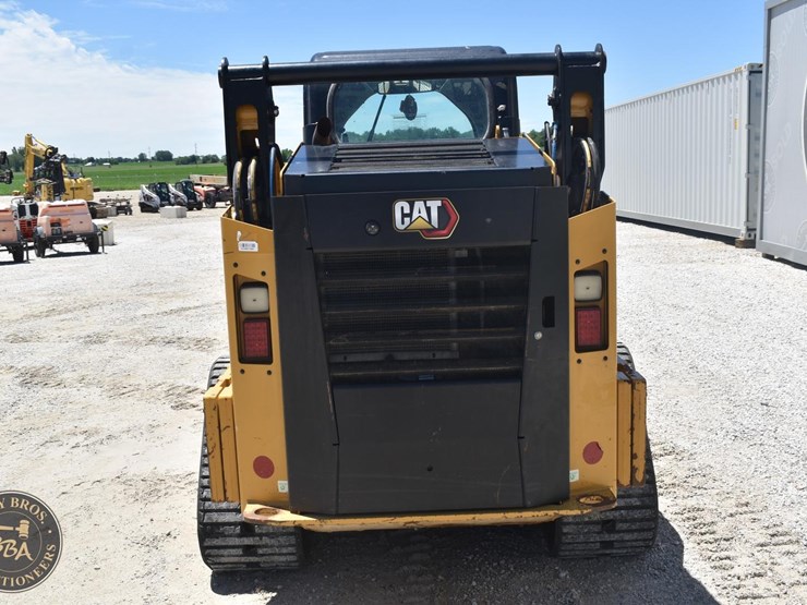 2023-caterpillar-259d3-image-7