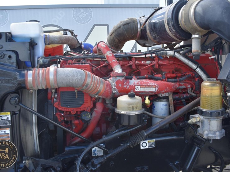 2013-peterbilt-367-image-20