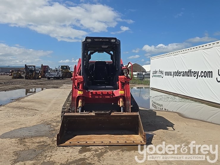 2022-takeuchi-tl12v2-image-8
