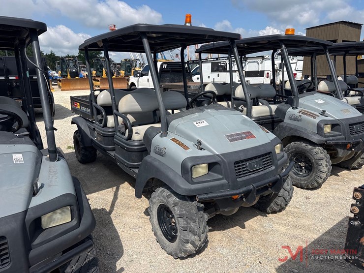 2020-club-car-carryall-1700-image-1