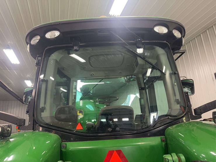 2012-john-deere-7260r-image-77