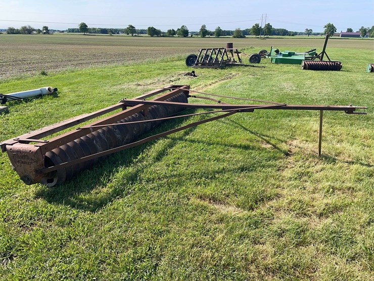 12-foot-cultipacker-image-7