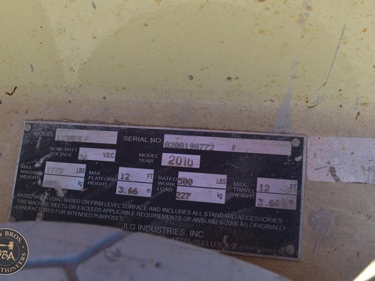 jlg-1230es-image-17
