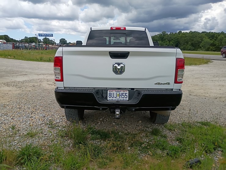2020-dodge-2500-image-7