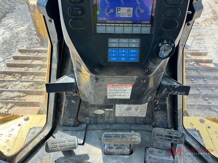 komatsu-d65px-18-image-17