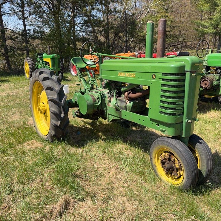 JOHN DEERE A