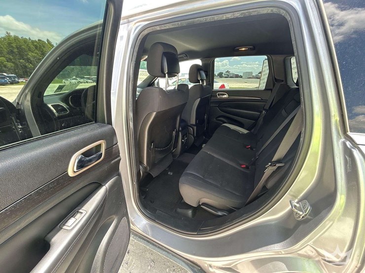 2014-jeep-grand-cherokee-image-15
