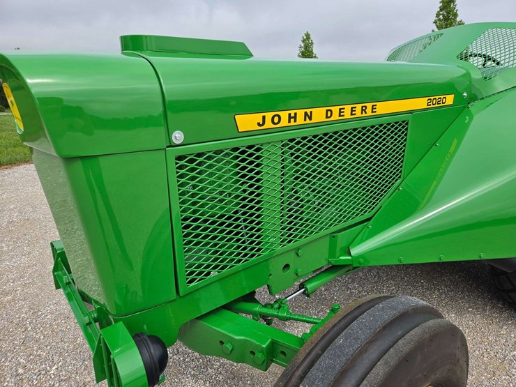 1970-john-deere-2020-image-10