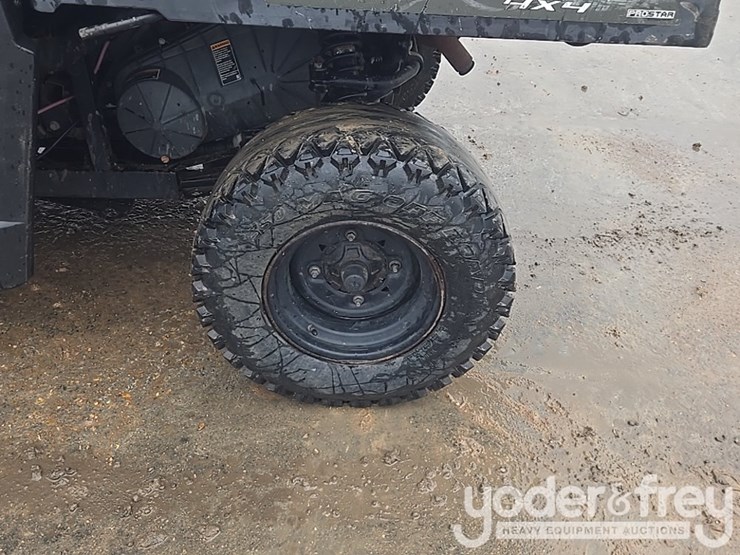 2019-polaris-ranger-crew-image-10