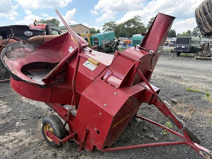 new-holland-40-image-11