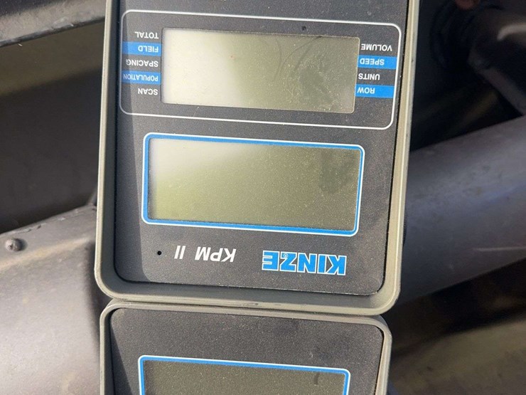 kinze-3650-image-45