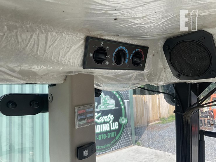 2018-john-deere-5100gn-image-11