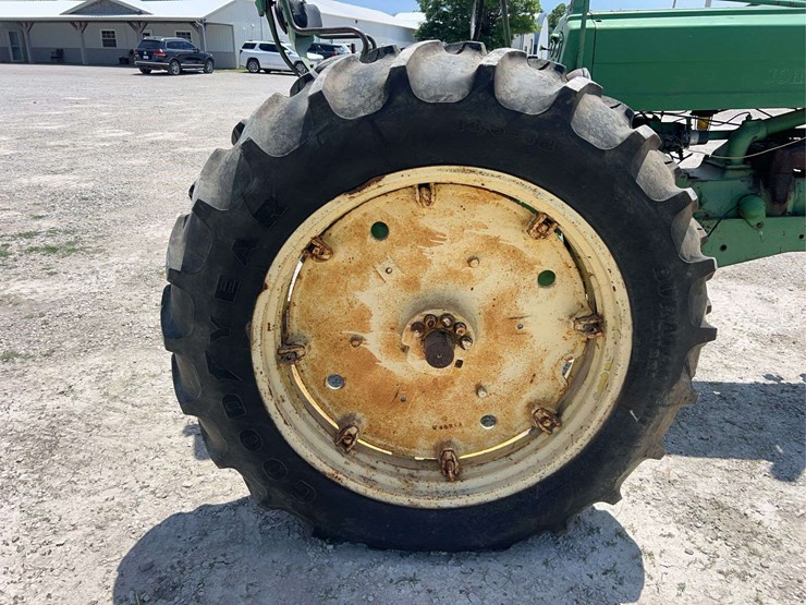 john-deere-60-image-28