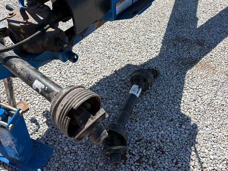brandt-1070-swing-away-auger,-90-degree-gar-box-for-side-or-front-pto,-540pto,-s/n--111641-image-6