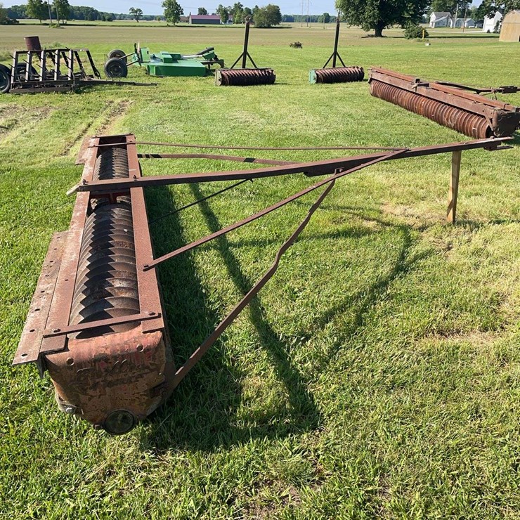 12 foot cultipacker