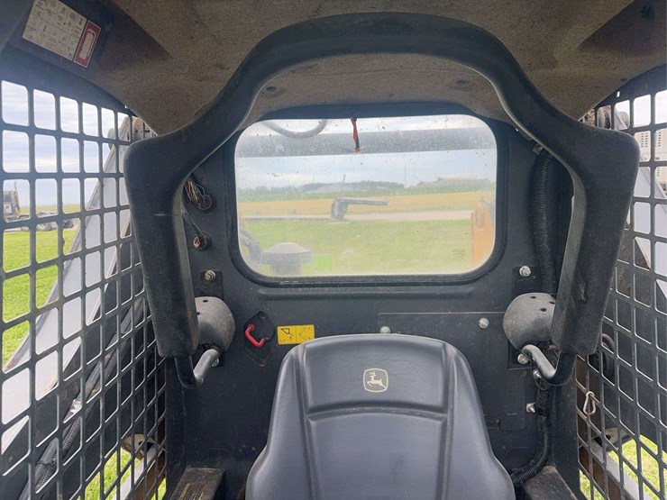 deere-318g-image-8