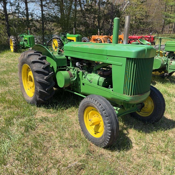 JOHN DEERE AR