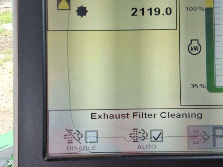 2014-john-deere-s680-image-55