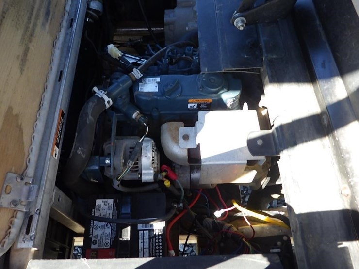 2014-club-car-xrt-1550-image-15