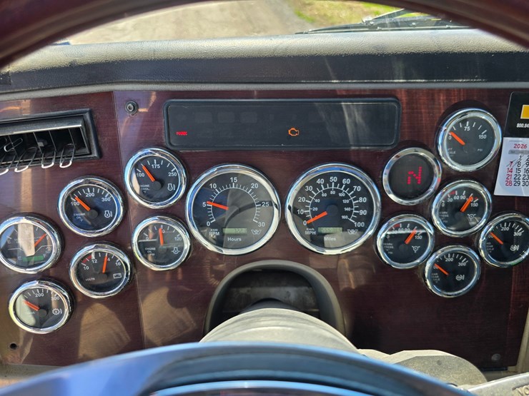 2018-western-star-4700-image-102