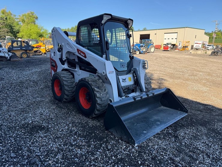 2024-bobcat-s770-image-6
