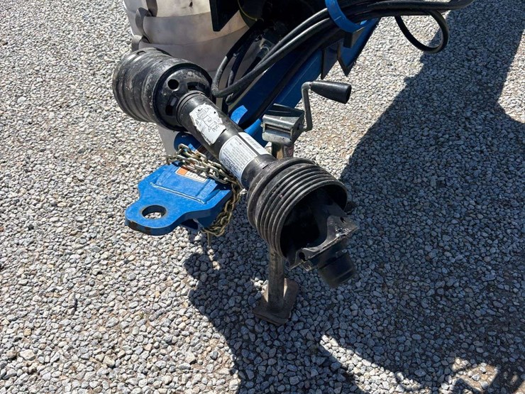 2022-brandt-13x90xl-swing-away-auger,-hyd-raise-swing-away,-540pto,-less-than-60,000-bushel-ran,-s/n--4905-image-3