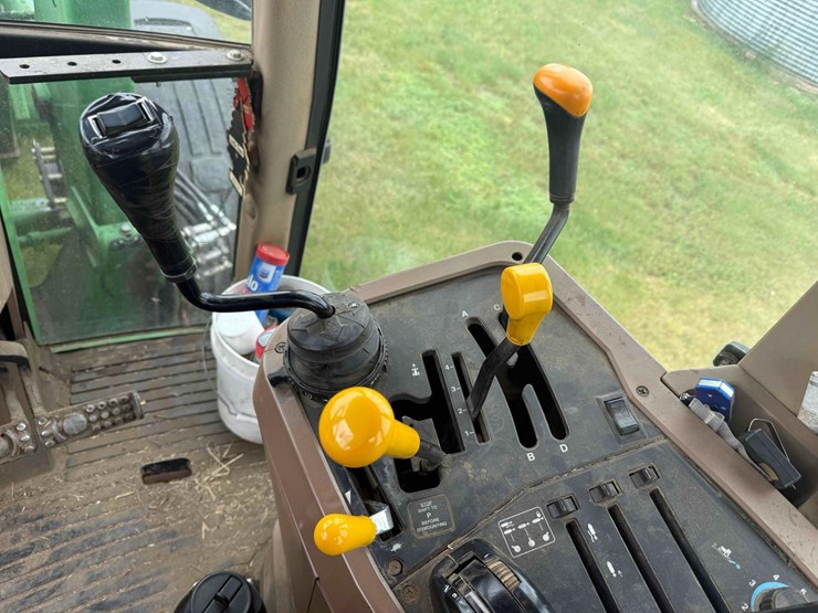 1999-john-deere-7810-image-16