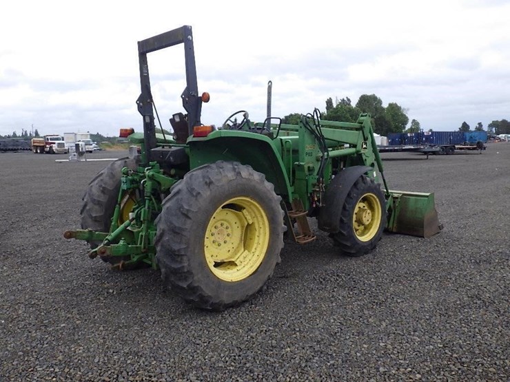 john-deere-210-image-5