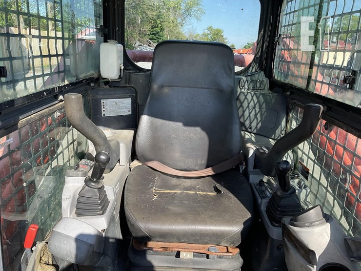 2017-kubota-svl75-2-image-13