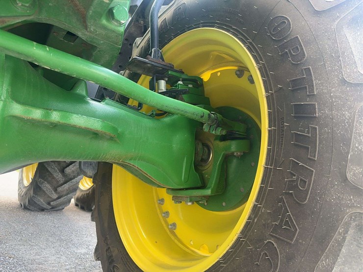 2012-john-deere-7260r-image-39