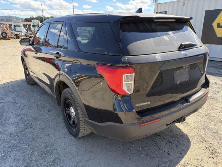 2020-ford-explorer-image-6