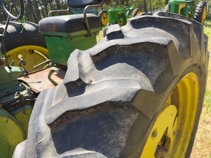 john-deere-70-image-11