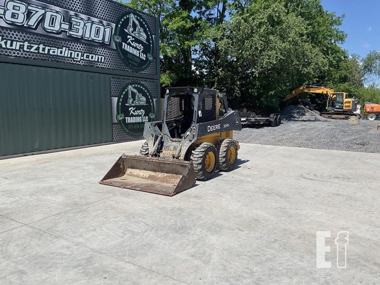 2019-deere-324g-image-8