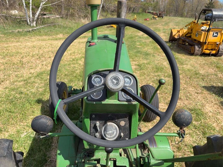 john-deere-730-image-25