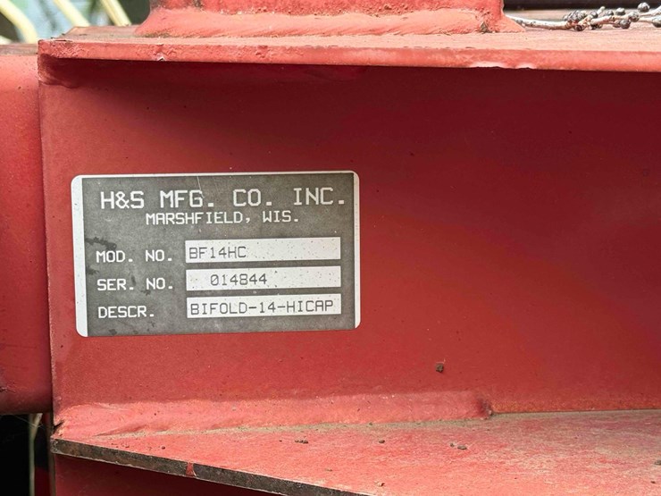 h&s-14-wheel-v-rake-image-7