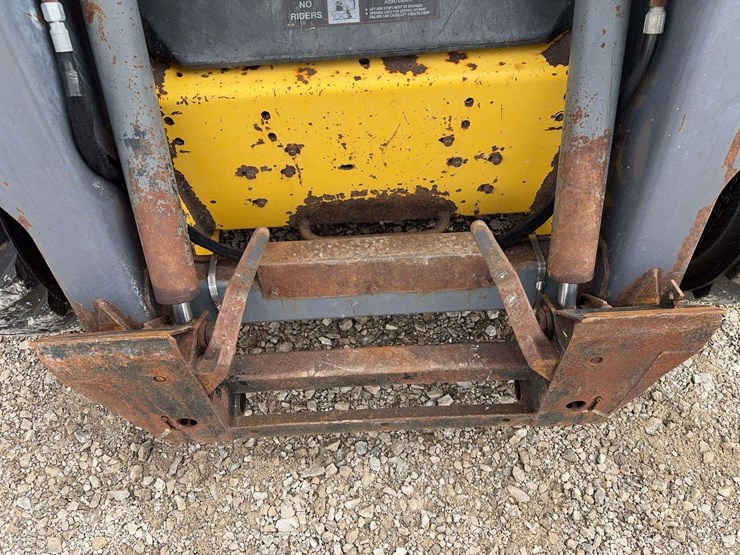 new-holland-ls180-image-20