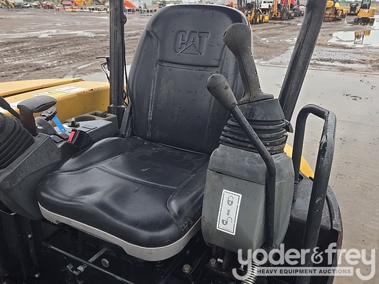 2012-caterpillar-303.5e-cr-image-42