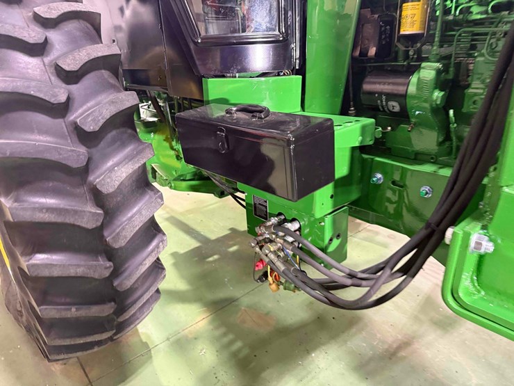 1982-john-deere-4440-image-12