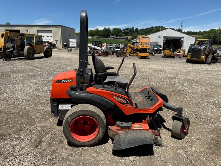2020-kubota-zd1211-image-5