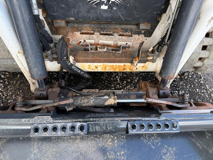 2022-bobcat-t66-image-10