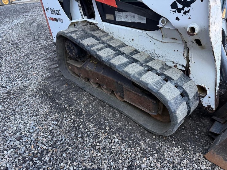 bobcat-t590-image-12