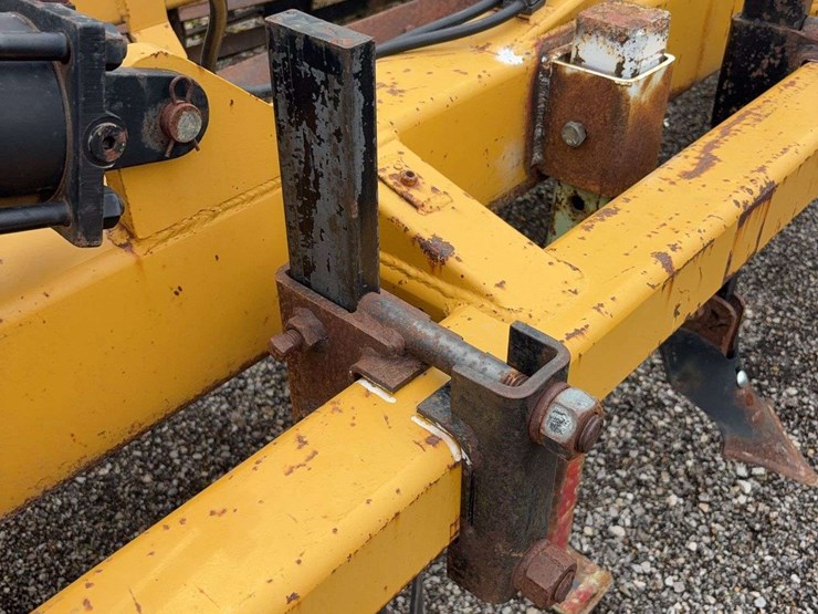 2012-40ft-3pt-hipper/-ridger-image-10
